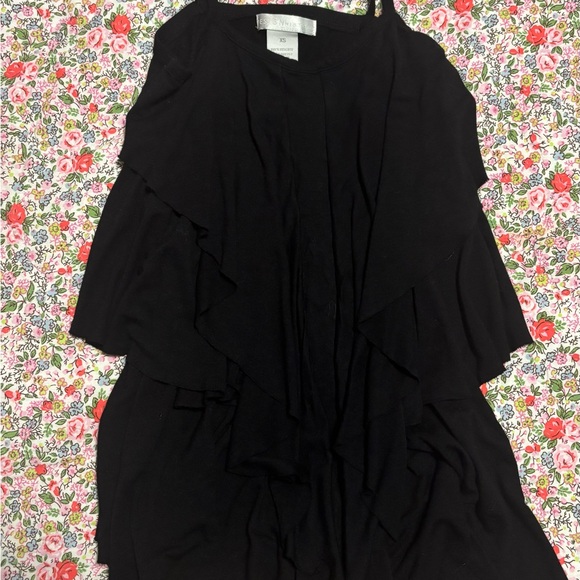 Black Ruffle Tank Top - Picture 2 of 4